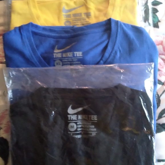 Clothes - Picture 6 of 14